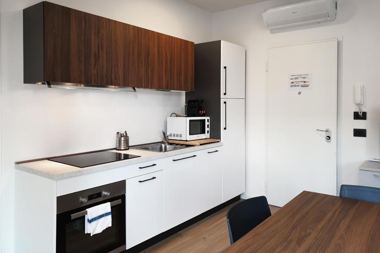 Apartment Flats4rent Mameli 140